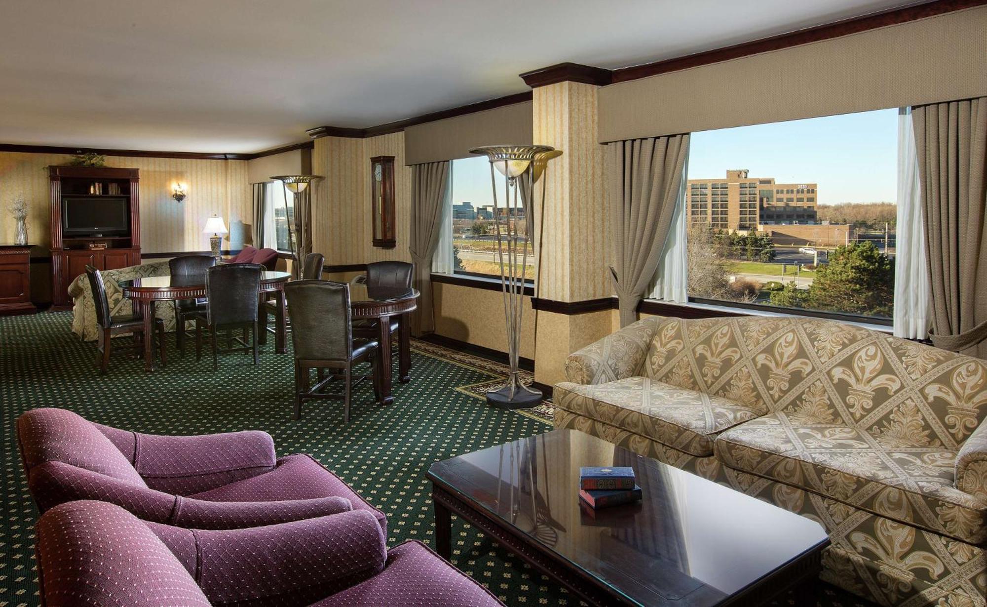 Doubletree By Hilton Lisle Naperville Bagian luar foto